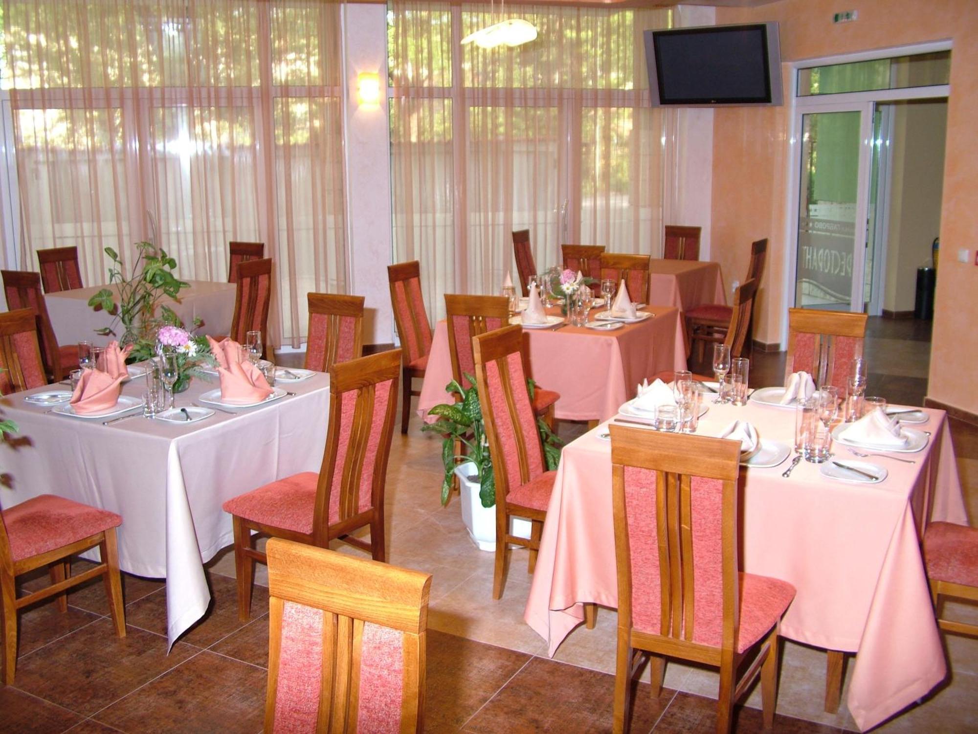 Family Hotel Gabrovo Exterior foto