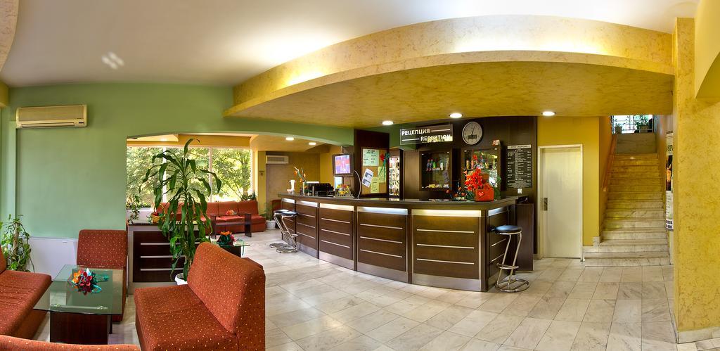 Family Hotel Gabrovo Exterior foto